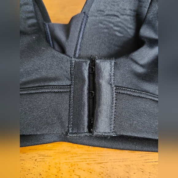 AUDEN Womens Black Lightly Lined Wireless Bra - Size 40D - Picture 4 of 5